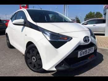 2019 (19) - 1.0 VVT-i X-Play 5dr
