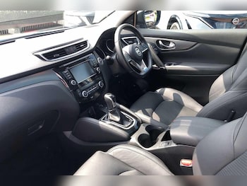 Used Nissan Qashqai 2020 for sale - 76215198: Photo 2