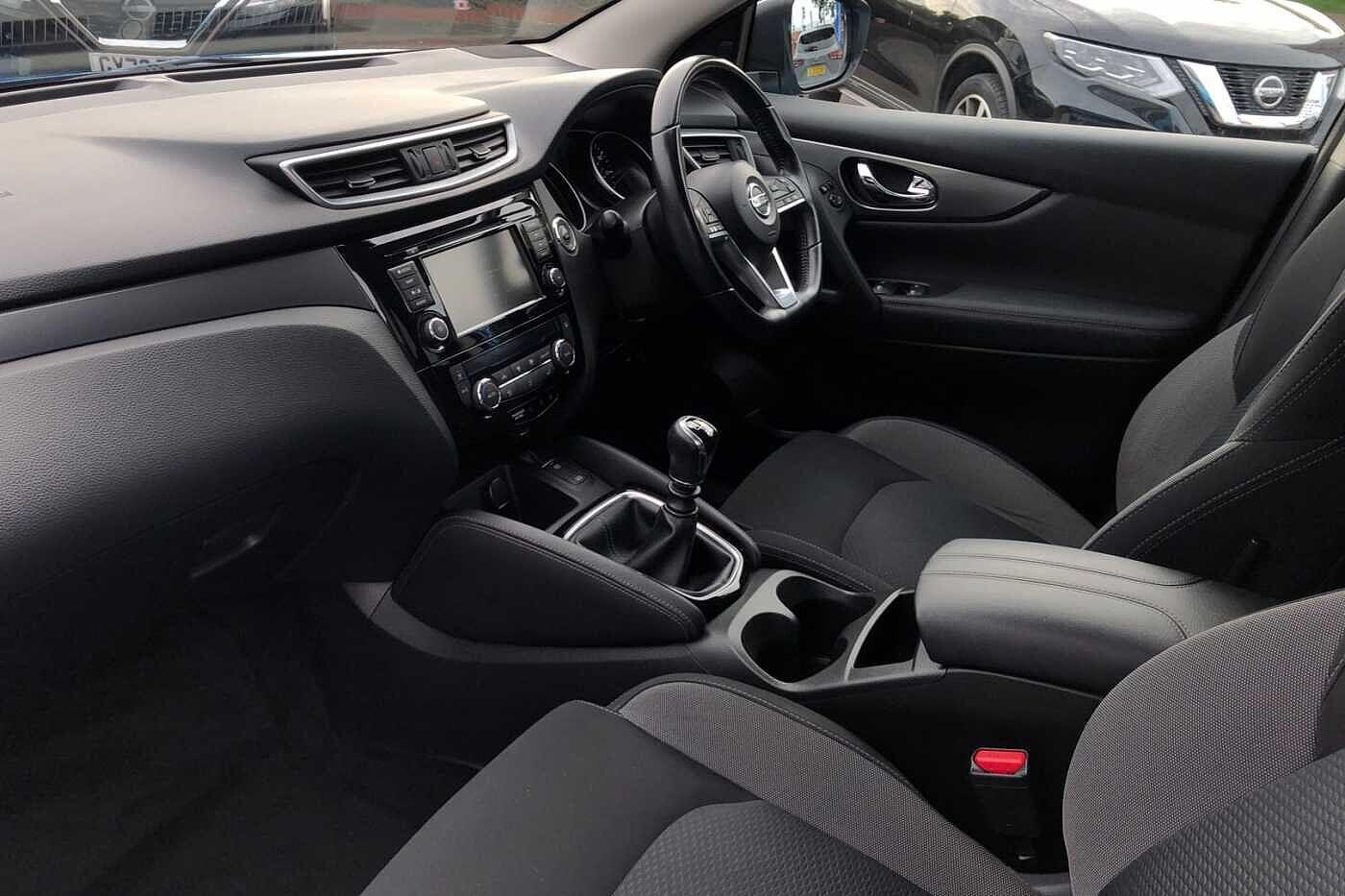 Used Nissan Qashqai 2019 for sale - 76200105: Photo 2