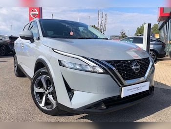 Nissan - Qashqai