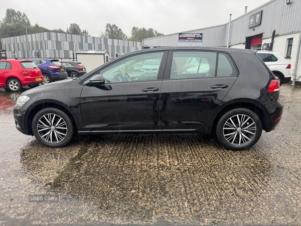 Used Volkswagen Golf 2017 for sale - 76002761: Photo 10