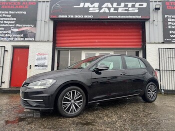 Used Volkswagen Golf 2017 for sale - 76002761: Photo 2