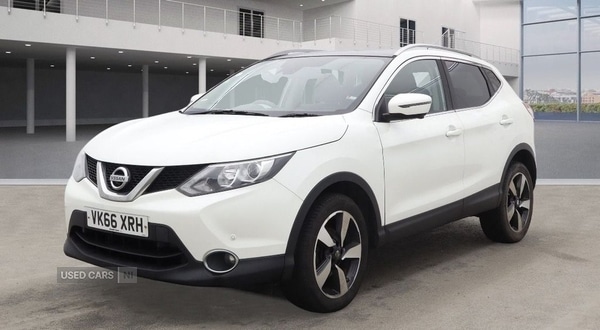 Used Nissan Qashqai 2016 for sale - 77315645: Photo 2