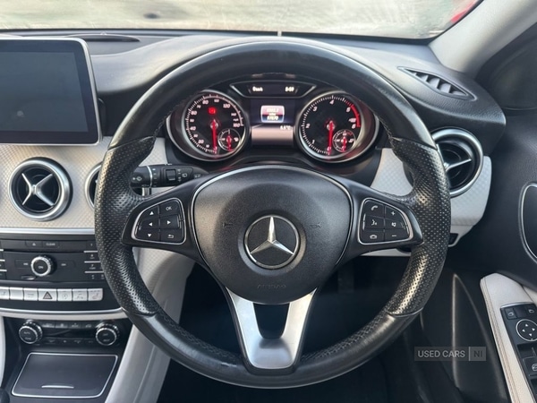 Used Mercedes-Benz A-Class 2015 for sale - 76573986: Photo 16