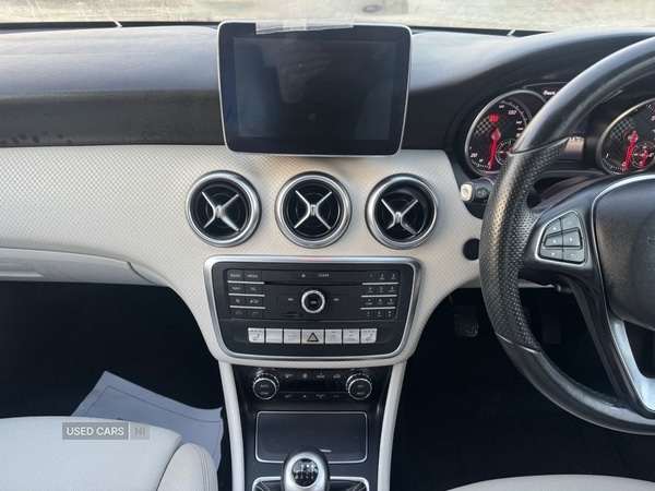 Used Mercedes-Benz A-Class 2015 for sale - 76573986: Photo 17