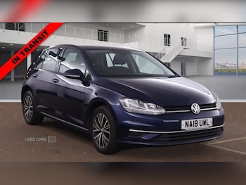 Used Volkswagen Golf 2018 for sale - 76500399: Photo