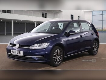 Used Volkswagen Golf 2018 for sale - 76500399: Photo