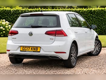 Used Volkswagen Golf 2017 for sale - 79831945: Photo