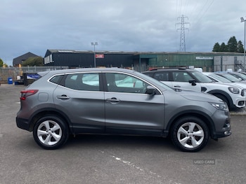 Used Nissan Qashqai 2018 for sale - 79541176: Photo
