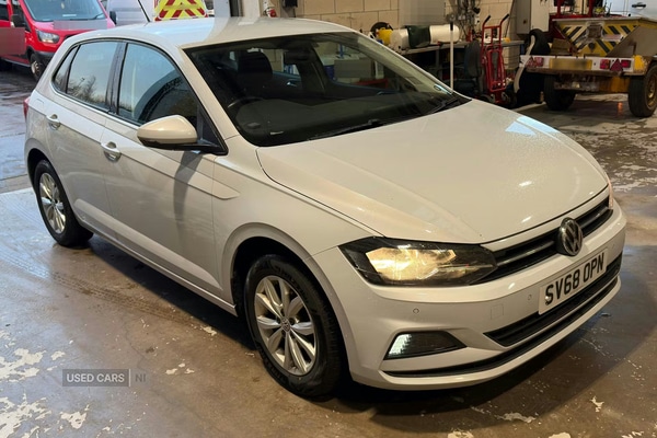 Used Volkswagen Polo 2018 for sale - 76753650: Photo 1