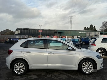 Used Volkswagen Polo 2018 for sale - 76753650: Photo