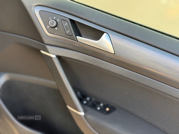 Used Volkswagen Golf 2017 for sale - 76608665: Photo 15