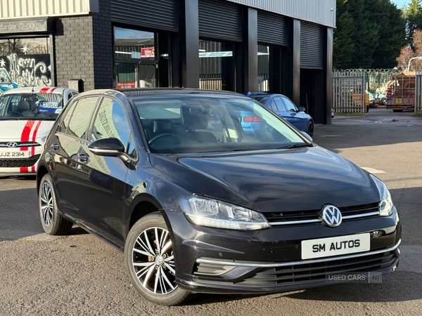 Used Volkswagen Golf 2017 for sale - 76608665: Photo 2