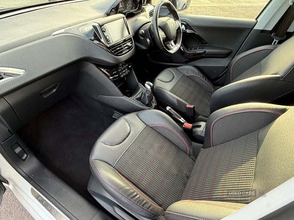 Used Peugeot 208 2015 for sale - 76899806: Photo 12
