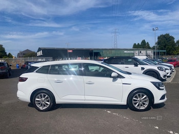 Used Renault Megane 2019 for sale - 79497727: Photo