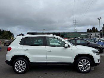Used Volkswagen Tiguan 2015 for sale - 75635835: Photo