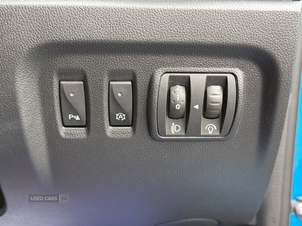 Used Renault Captur 2017 for sale - 76359658: Photo 15