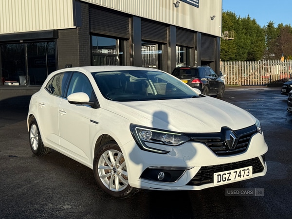 Used Renault Megane 2016 for sale - 77204674: Photo 2