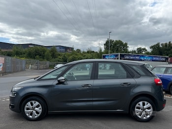 Used Citroen C4 Picasso 2016 for sale - 75624404: Photo