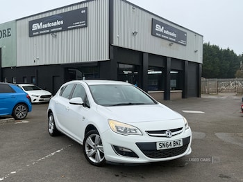 Vauxhall - Astra