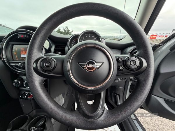 Used MINI Hatch 2019 for sale - 78008309: Photo 17