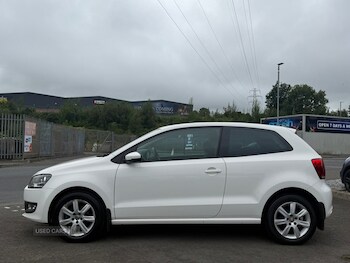 Used Volkswagen Polo 2014 for sale - 75635897: Photo