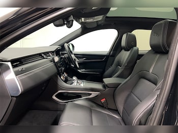 Used Jaguar F-Pace 2023 for sale - 78270338: Photo