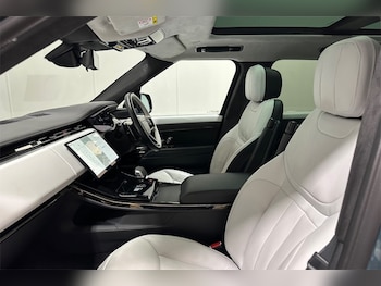 Used Land Rover Range Rover Sport 2024 for sale - 78825979: Photo