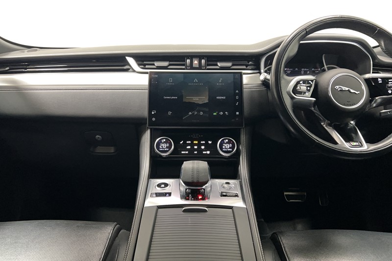 Used Jaguar F-Pace 2022 for sale - 77619338: Photo 14