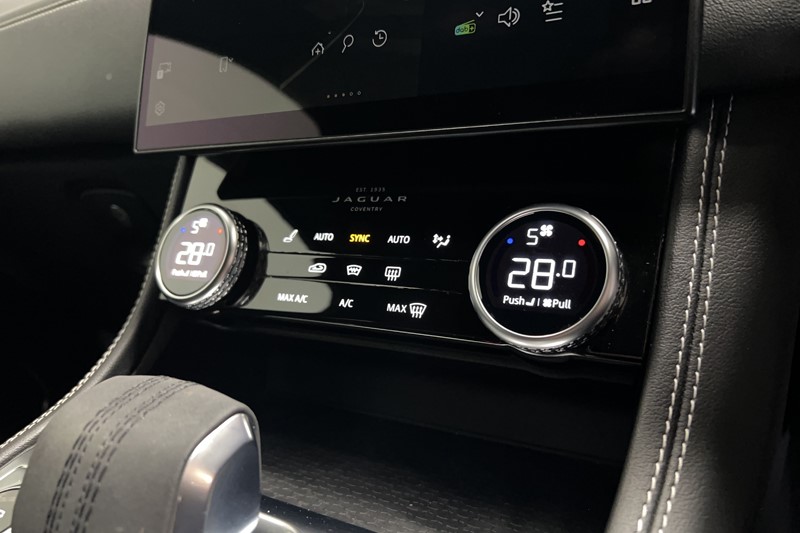 Used Jaguar F-Pace 2022 for sale - 77619338: Photo 31