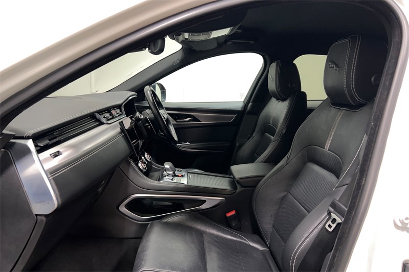 Used Jaguar F-Pace 2022 for sale - 77619338: Photo 4