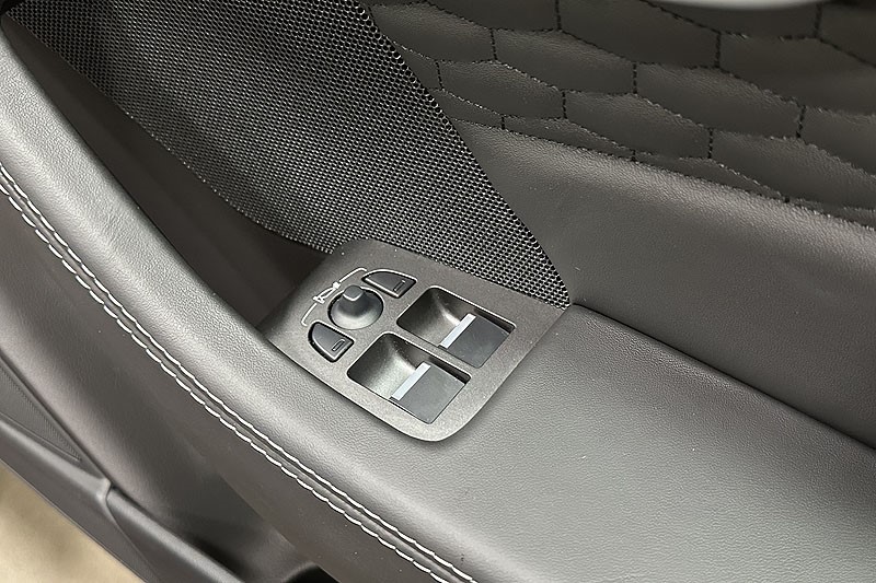 Used Jaguar F-Type 2022 for sale - 76982069: Photo 25