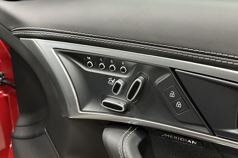 Used Jaguar F-Type 2022 for sale - 76982069: Photo 26