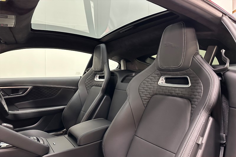 Used Jaguar F-Type 2022 for sale - 76982069: Photo 4