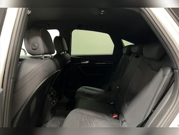 Used Audi Q5 2024 for sale - 79299277: Photo