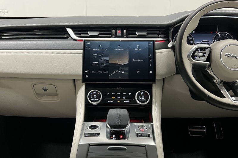 Used Jaguar F-Pace 2024 for sale - 77934553: Photo 10