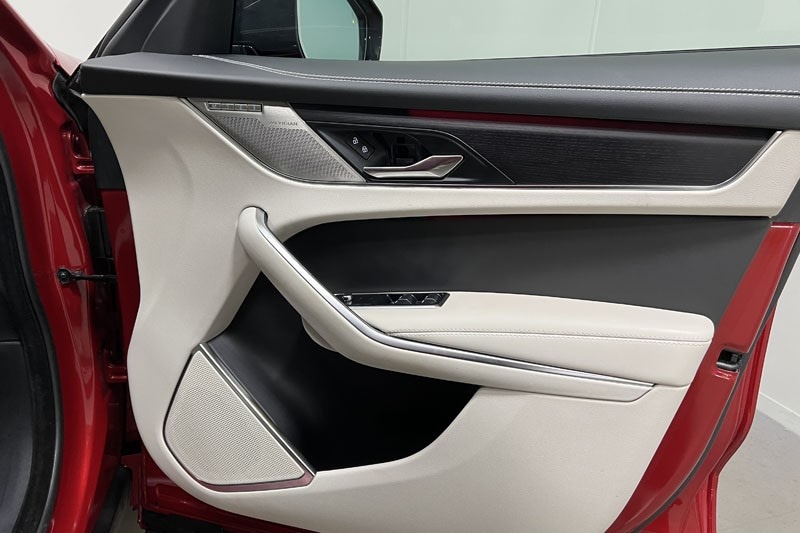 Used Jaguar F-Pace 2024 for sale - 77934553: Photo 13