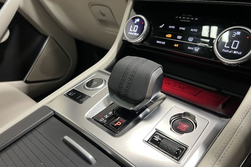 Used Jaguar F-Pace 2024 for sale - 77934553: Photo 24