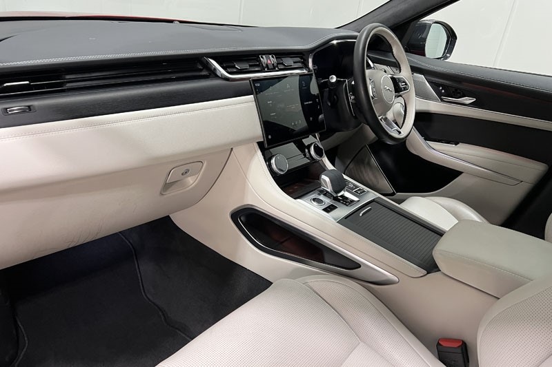 Used Jaguar F-Pace 2024 for sale - 77934553: Photo 35