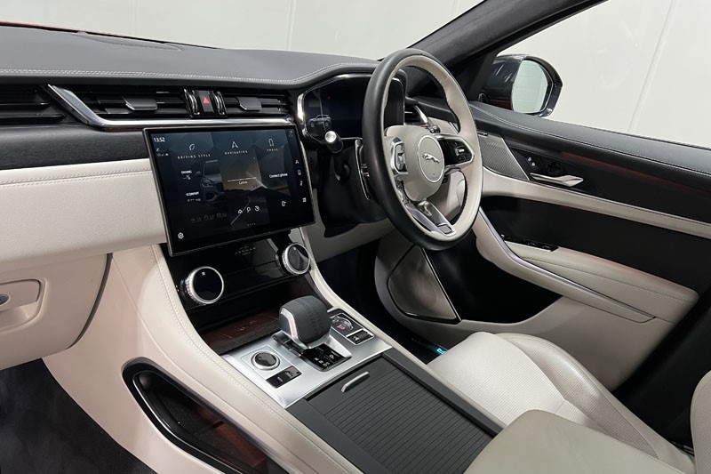 Used Jaguar F-Pace 2024 for sale - 77934553: Photo 36