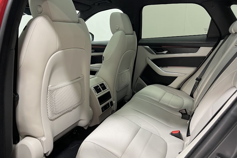 Used Jaguar F-Pace 2024 for sale - 77934553: Photo 37