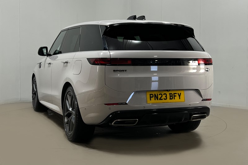 Used Land Rover Range Rover Sport 2023 for sale - 77834011: Photo 2