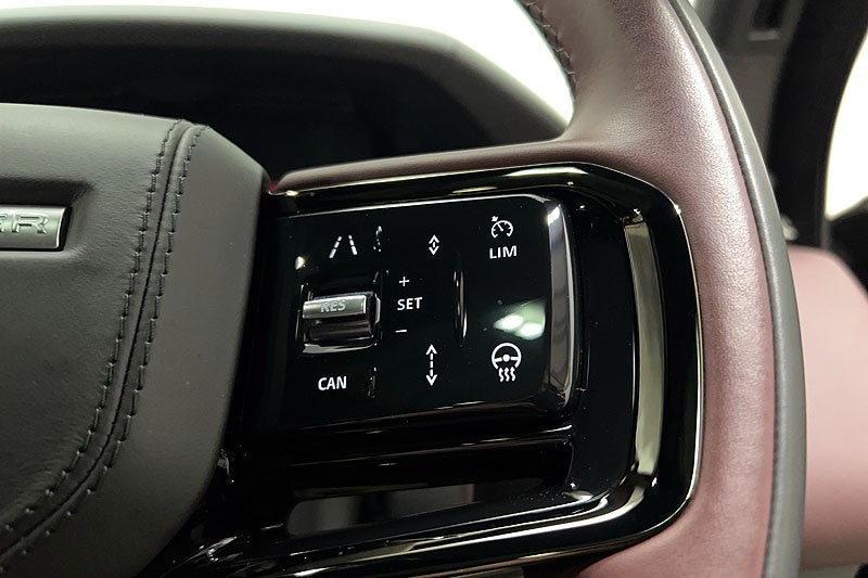 Used Land Rover Range Rover Velar 2024 for sale - 78152738: Photo 30