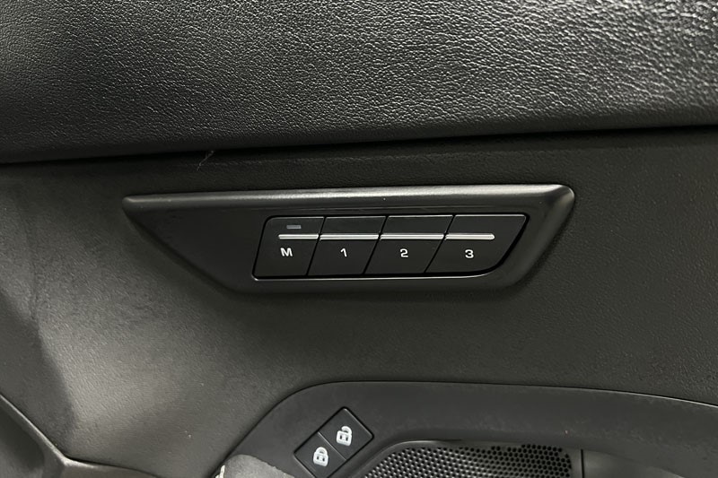 Used Jaguar E-Pace 2023 for sale - 77918090: Photo 23