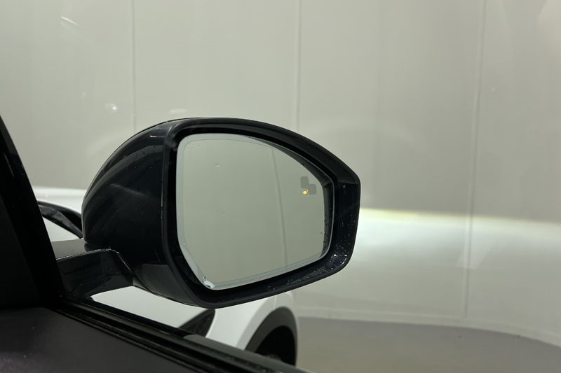 Used Jaguar E-Pace 2023 for sale - 77918090: Photo 24