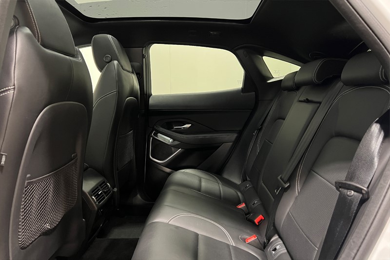 Used Jaguar E-Pace 2023 for sale - 77918090: Photo 4