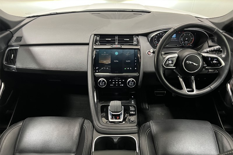 Used Jaguar E-Pace 2023 for sale - 77918090: Photo 9