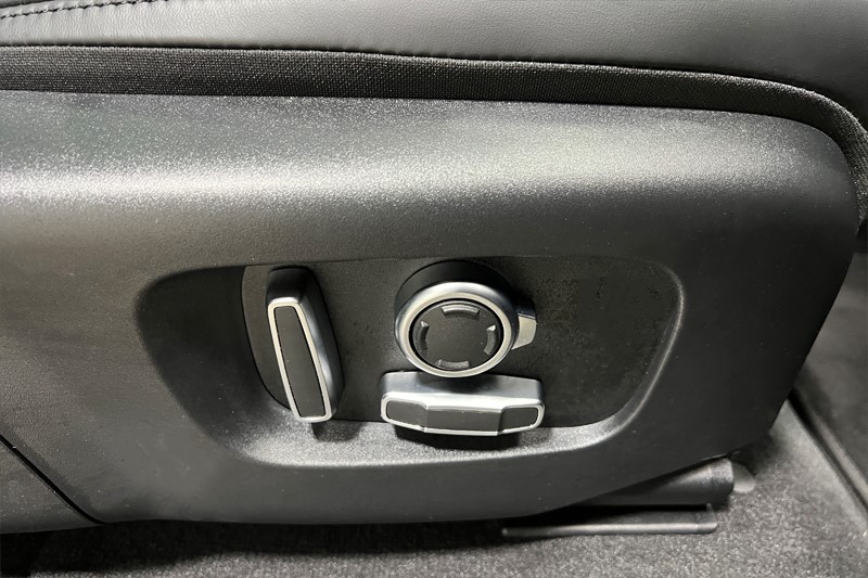 Used Land Rover Range Rover Evoque 2025 for sale - 77151614: Photo 26