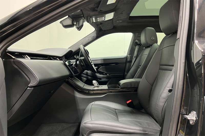 Used Land Rover Range Rover Evoque 2025 for sale - 77151614: Photo 3