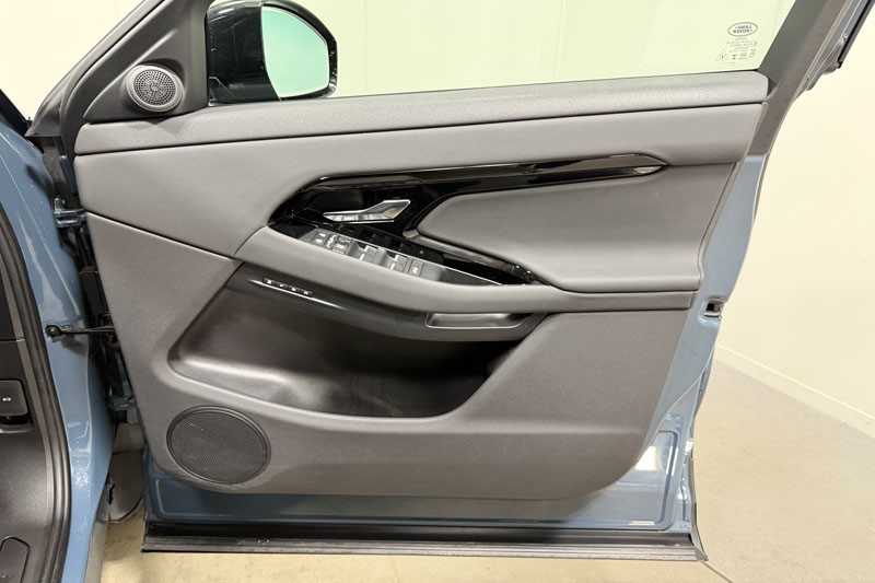 Used Land Rover Range Rover Evoque 2024 for sale - 76981627: Photo 21